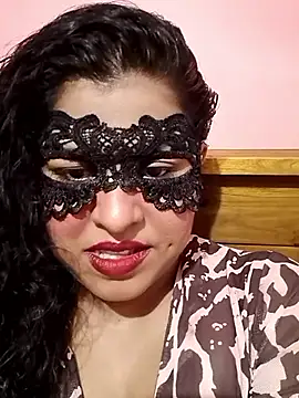 Snapshot of Maskedcurves chatting on 04.04.26 Maskedcurves online show from 04.04.26