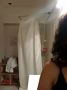 Lolaa92i online show from 04.08.26