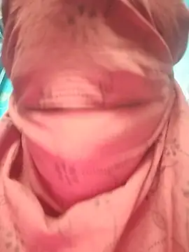 Snapshot of SEEMA01990 chatting on 07.29.26 SEEMA01990 online show from 07.29.26
