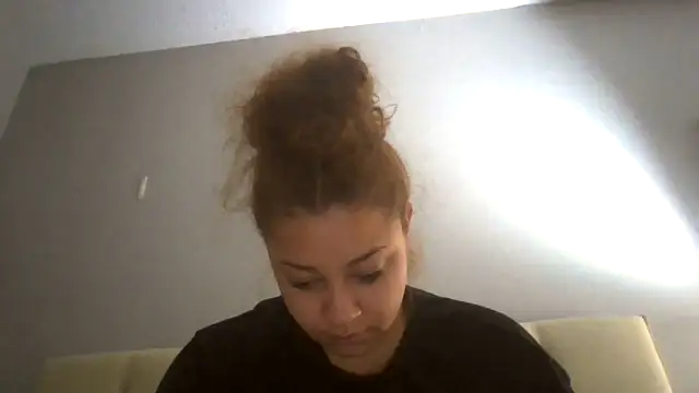 Snapshot of madzbailey chatting on 05.23.26 madzbailey online show from 05.23.26