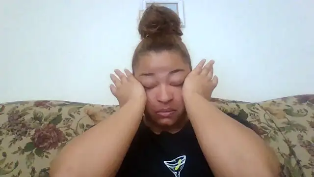 madzbailey online show from 06.10.26