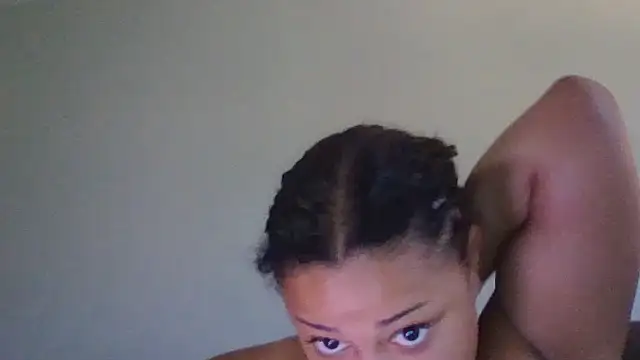 madzbailey online show from 07.07.26