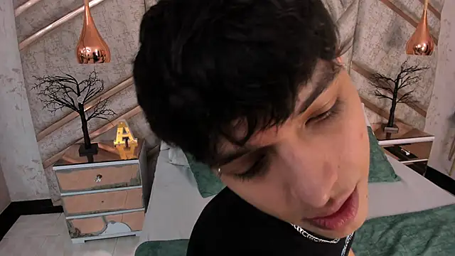 DamiaanXx online show from 06.03.26