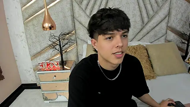 DamiaanXx online show from 06.23.26