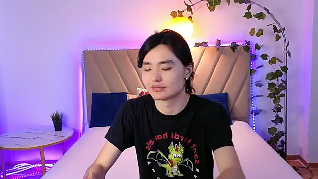 FormOverFear online show from 07.15.26