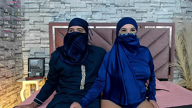 Snapshot of Dalila_and_Khaled chatting on 04.03.26 Dalila and Khaled online show from 04.03.26