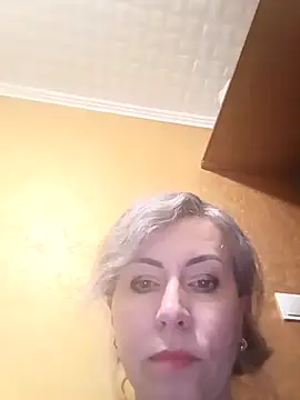 TaynaSecret online show from 04.02.26