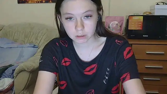JessicaHolland1 online show from 05.31.26