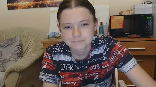 JessicaHolland1 online show from 06.24.26