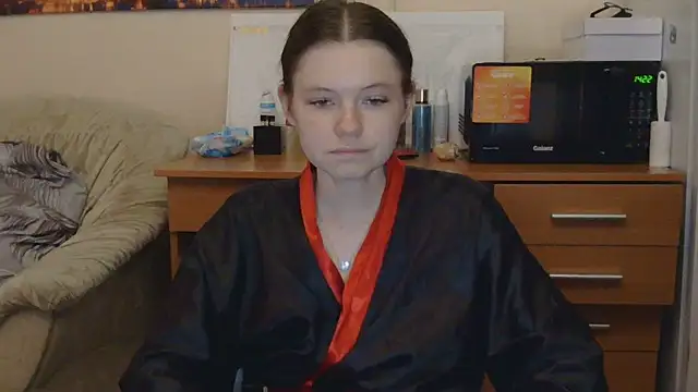 JessicaHolland1 online show from 06.30.26