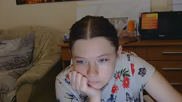 JessicaHolland1 online show from 07.10.26
