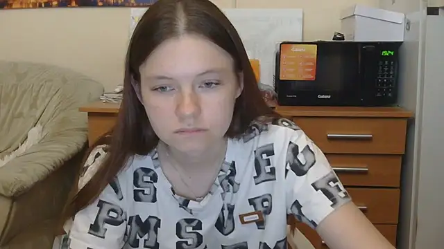 JessicaHolland1 online show from 07.27.26