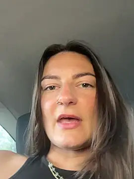 MiaLovesxxx online show from 07.04.26