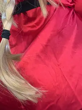 Snapshot of QueenDeema7 chatting on 04.15.26 QueenDeema7 online show from 04.15.26