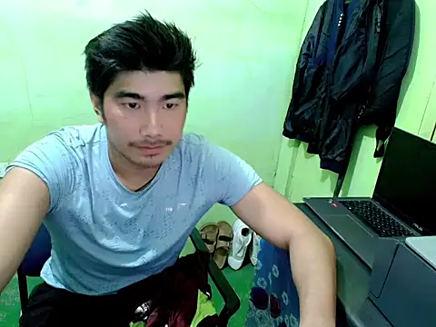 Hunkfireman online show from 04.22.26