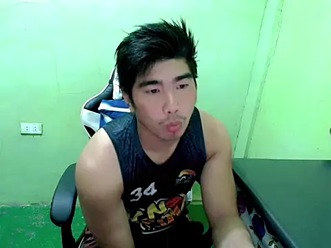 Hunkfireman online show from 07.05.26