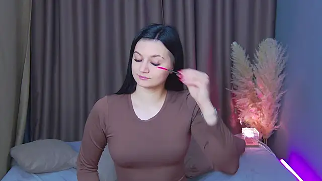 Snapshot of JennyJordans chatting on 04.06.26 JennyJordans online show from 04.06.26