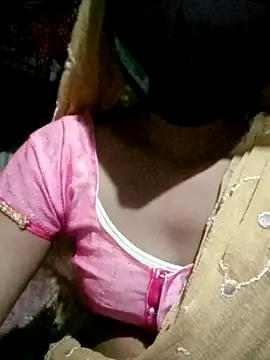 Snapshot of Saloni_sexe chatting on 07.15.26 Saloni sexe online show from 07.15.26