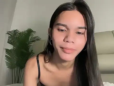 Snapshot of yourgirl_aliya02 chatting on 07.31.26 yourgirl aliya02 online show from 07.31.26