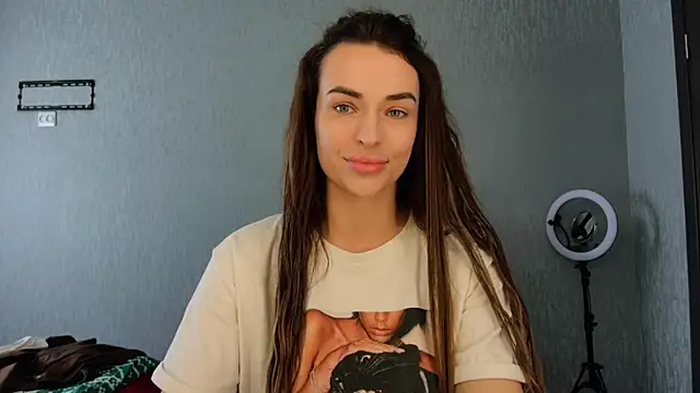 Kira  love1 online show from 04.15.26