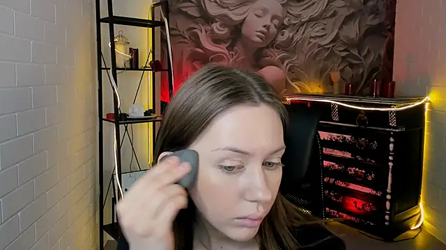 Snapshot of MeganClapp chatting on 04.18.26 MeganClapp online show from 04.18.26