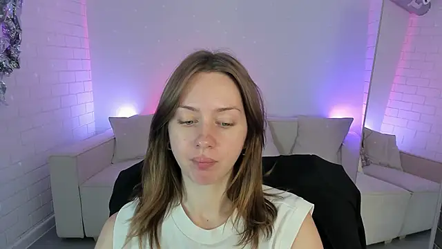 Snapshot of MeganClapp chatting on 05.22.26 MeganClapp online show from 05.22.26