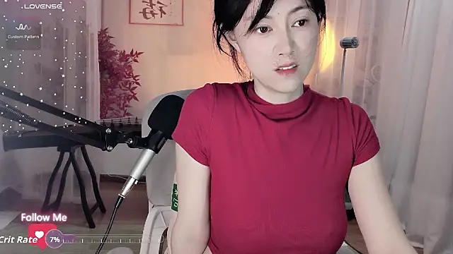 Snapshot of noomi-1111 chatting on 05.11.26 noomi-1111 online show from 05.11.26