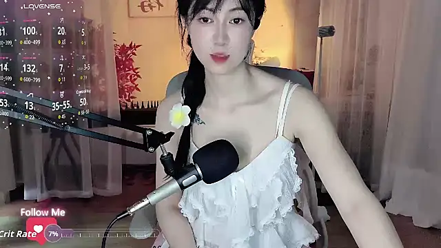 Snapshot of noomi-1111 chatting on 07.22.26 noomi-1111 online show from 07.22.26