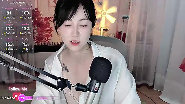 Snapshot of noomi-1111 chatting on 07.29.26 noomi-1111 online show from 07.29.26
