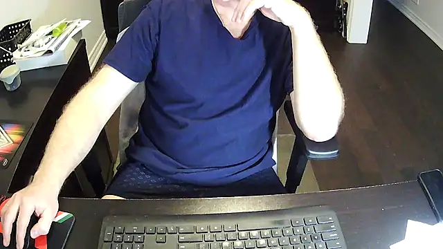 Snapshot of Shalun2000 chatting on 05.13.26 Shalun2000 online show from 05.13.26