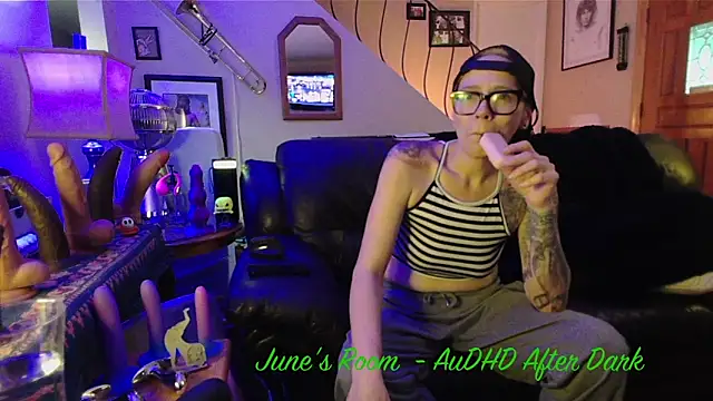juneafterhours online show from 04.06.26