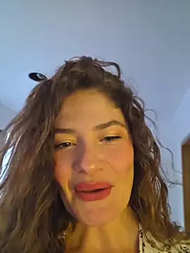 CelineBoyer  online show from 04.25.26