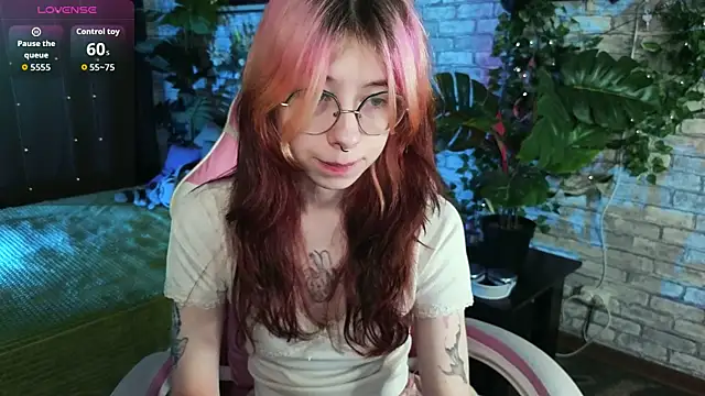 Alice Nyx online show from 07.12.26
