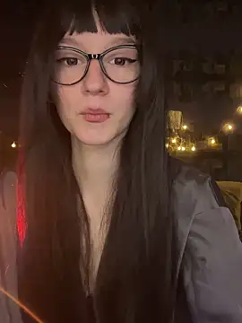 Snapshot of nicenessy chatting on 05.03.26 nicenessy online show from 05.03.26