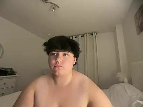 Snapshot of nickytboyxxx chatting on 04.13.26 nickytboyxxx online show from 04.13.26