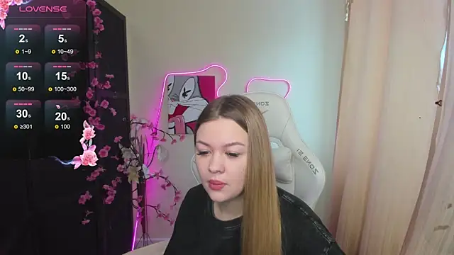 Snapshot of AmeliePeach chatting on 04.07.26 AmeliePeach online show from 04.07.26