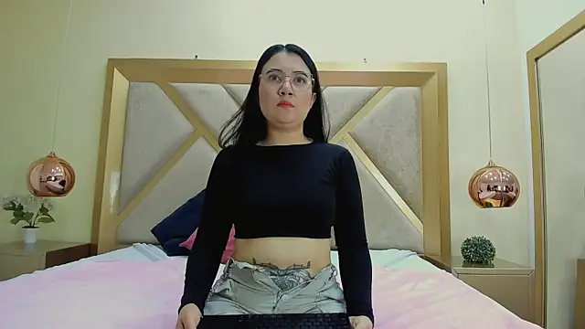 ChloeAshdord online show from 04.08.26