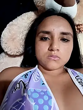 Snapshot of Valentina_Narvaez chatting on 05.06.26 Valentina Narvaez online show from 05.06.26