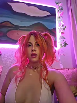 ItsAuroraBorealis online show from 06.08.26