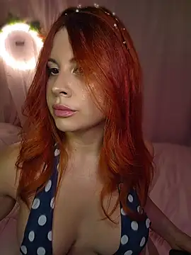 ItsAuroraBorealis online show from 07.22.26