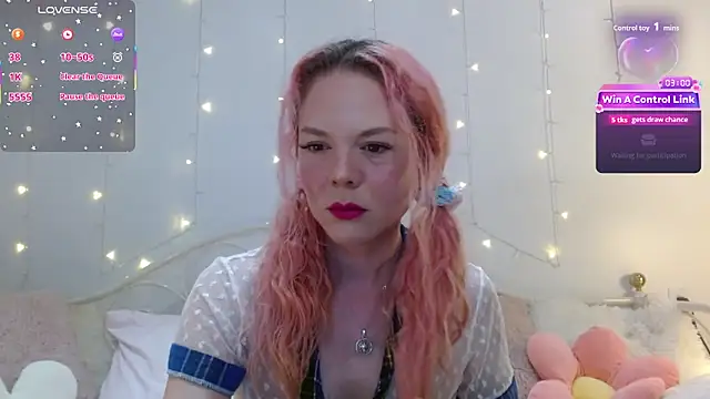 Snapshot of hexbunnie chatting on 04.05.26 hexbunnie online show from 04.05.26