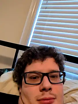 Snapshot of Johnnyboi chatting on 04.07.26 Johnnyboi online show from 04.07.26