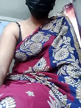 Snapshot of srutidatta chatting on 04.14.26 srutidatta online show from 04.14.26