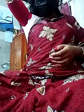 Snapshot of srutidatta chatting on 04.15.26 srutidatta online show from 04.15.26