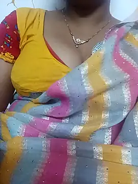 Snapshot of srutidatta chatting on 04.18.26 srutidatta online show from 04.18.26