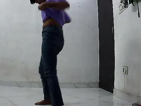 hotty-krtika online show from 04.16.26