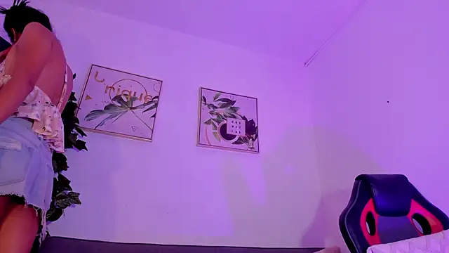 Maddie Ray online show from 06.01.26