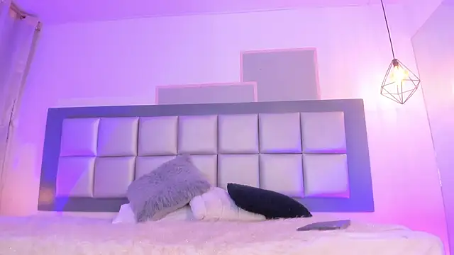 Maddie Ray online show from 07.15.26