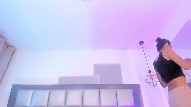 Maddie Ray online show from 07.27.26