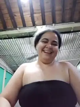 Snapshot of Golositadeamor chatting on 05.04.26 Golositadeamor online show from 05.04.26